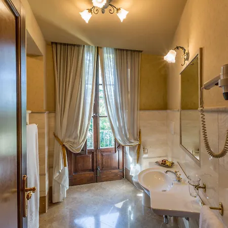 Corte Dei Tini Hotel Villa Vomano